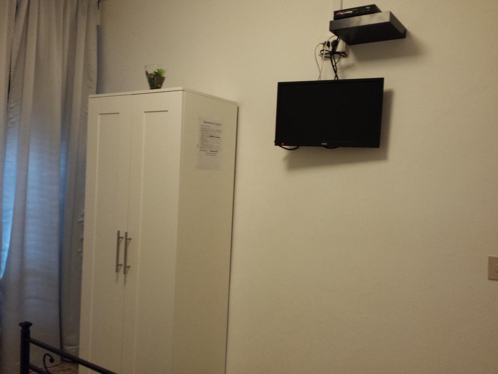 Casa Giulia Hotel Пиза Стая снимка